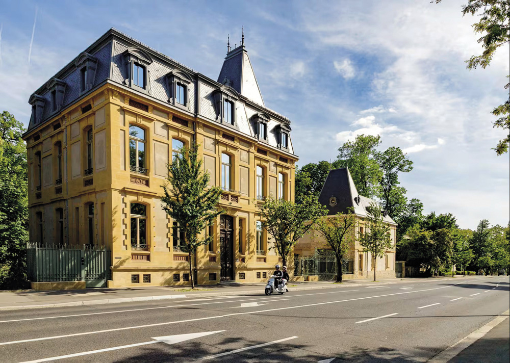  RENOVATION ET TRANSFORMATION  « VILLA PETRUSSE » EN HOTEL 5 ETOILES A LUXEMBOURG Maître d’ouvrage : LALUX  /  Architecte : JIM CLEMES
