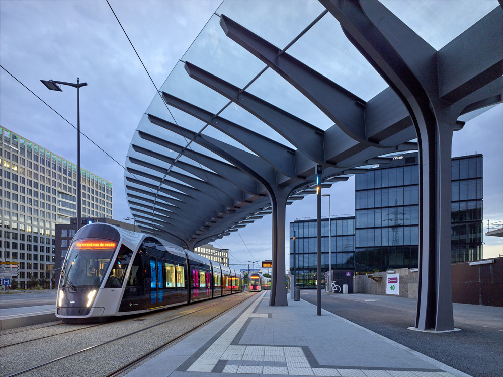 3	Quai Tram Rond-point Serra