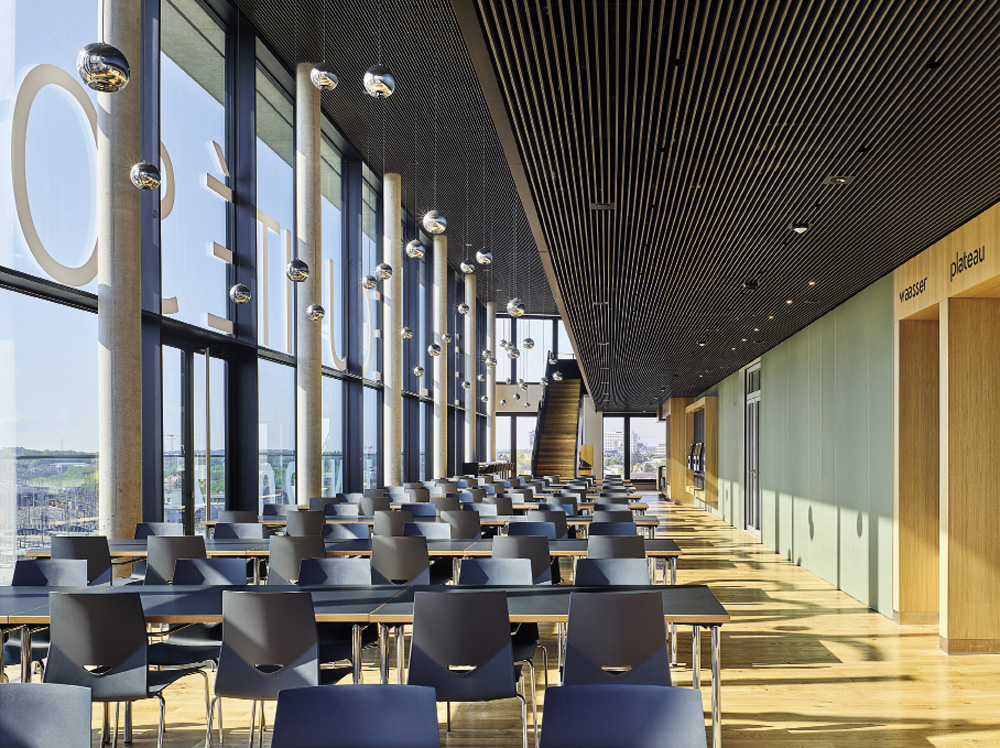 3   Cité de la Sécurité Sociale