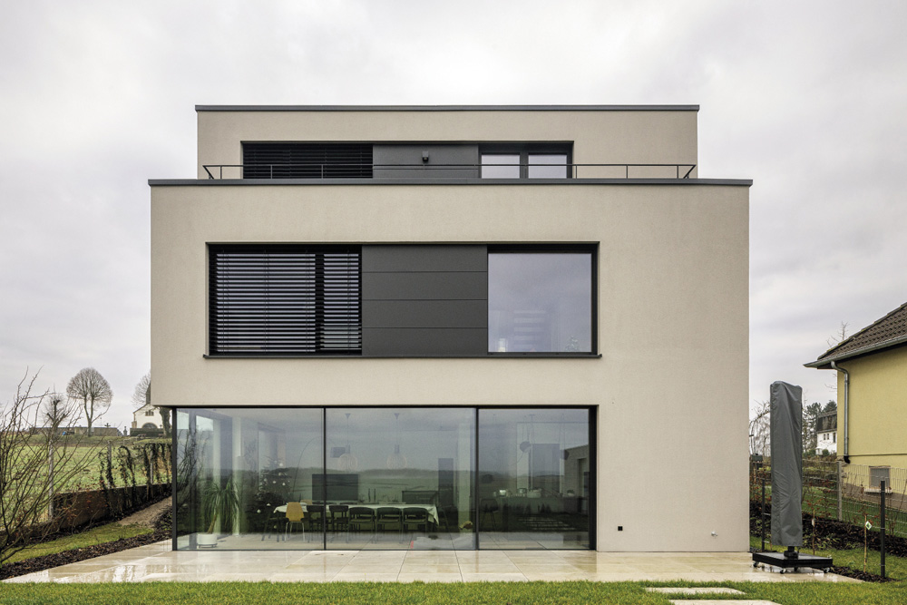 bas		Maison privé à Kehlen