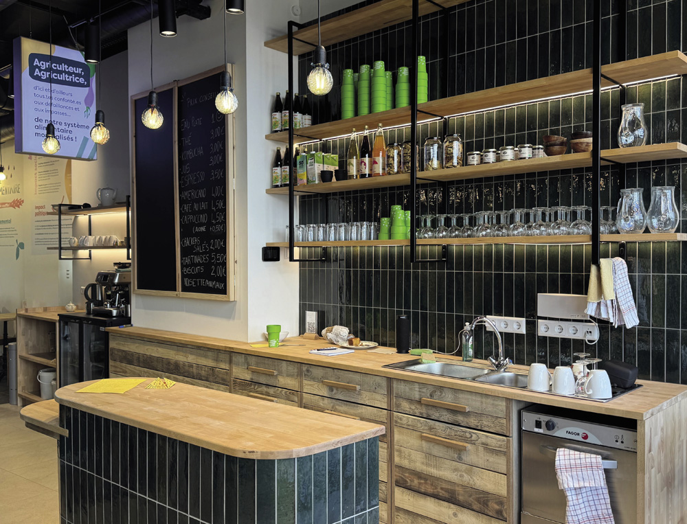 8	Maison Entenich bar